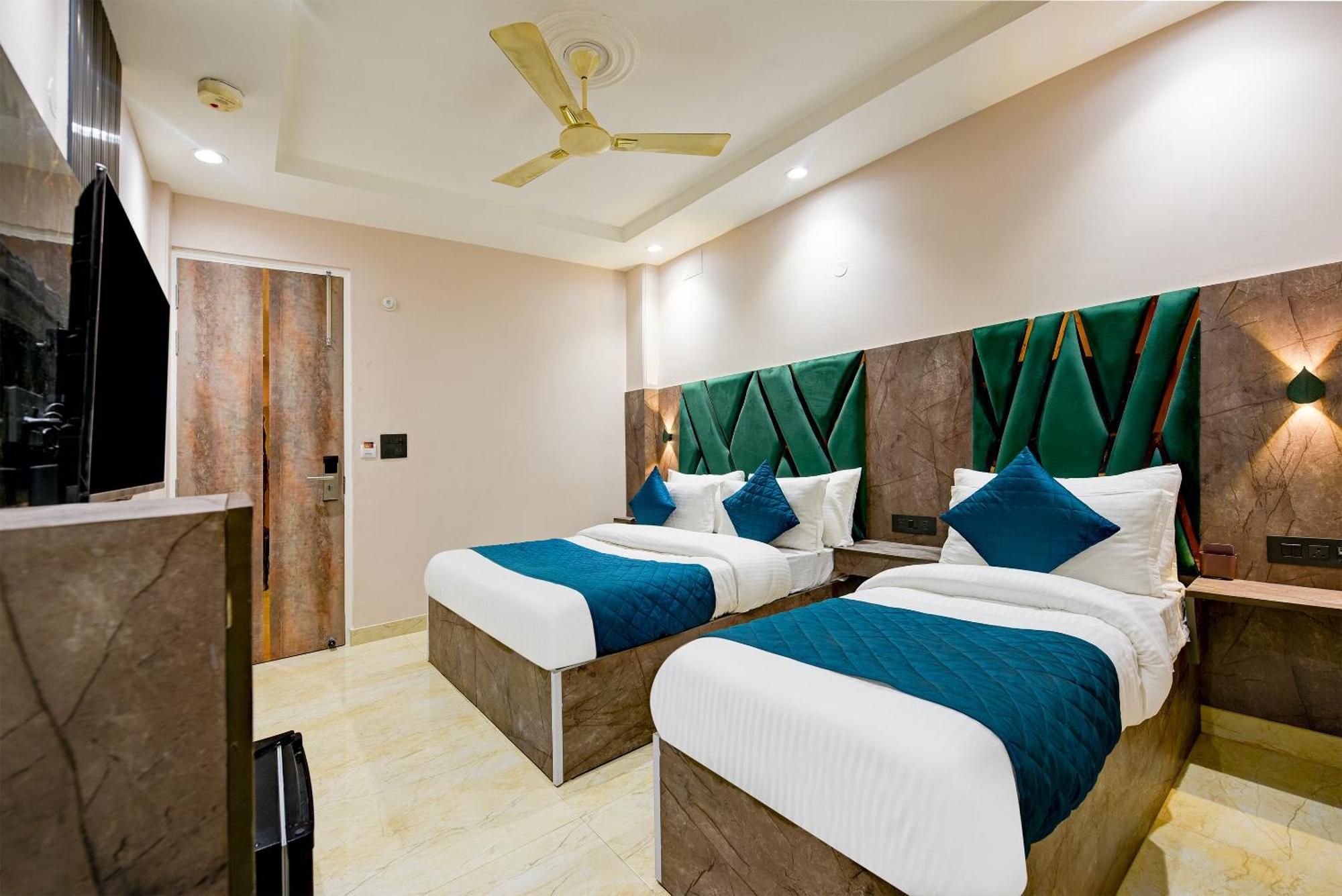 The Pearl Plaza Hotel In City Centre - Near New Delhi Railway Station Exterior photo